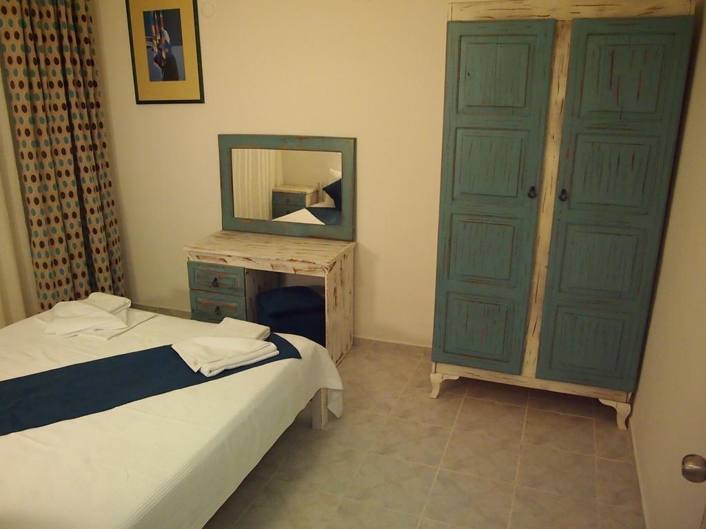 フェティエ Ozcem Apartアパートホテル 部屋 写真